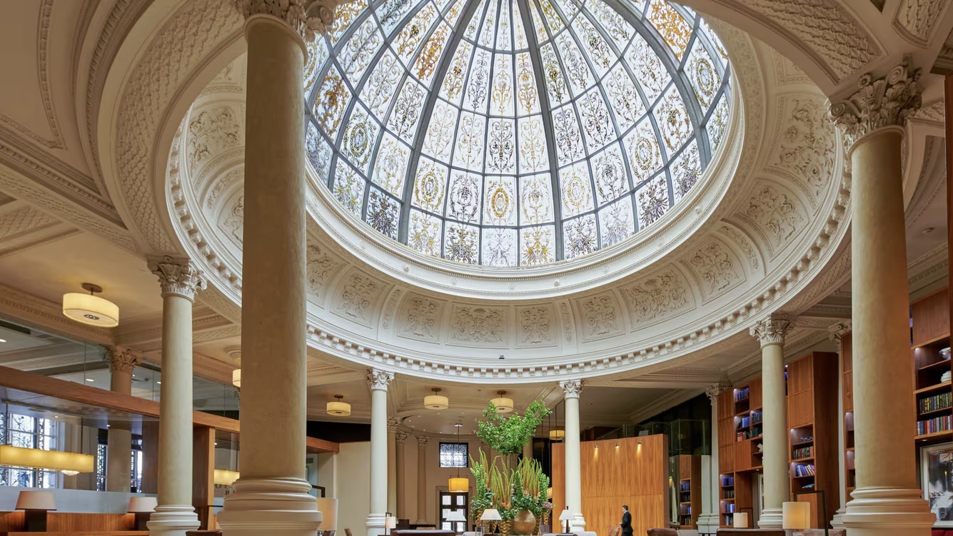 Threadneedles, Autograph Collection lobby and dome