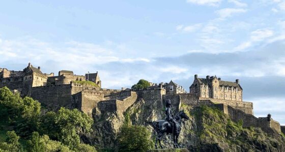 View of Edinburgh Castle the history of Edinburgh Castle Scotland kate-bielinski-unsplash