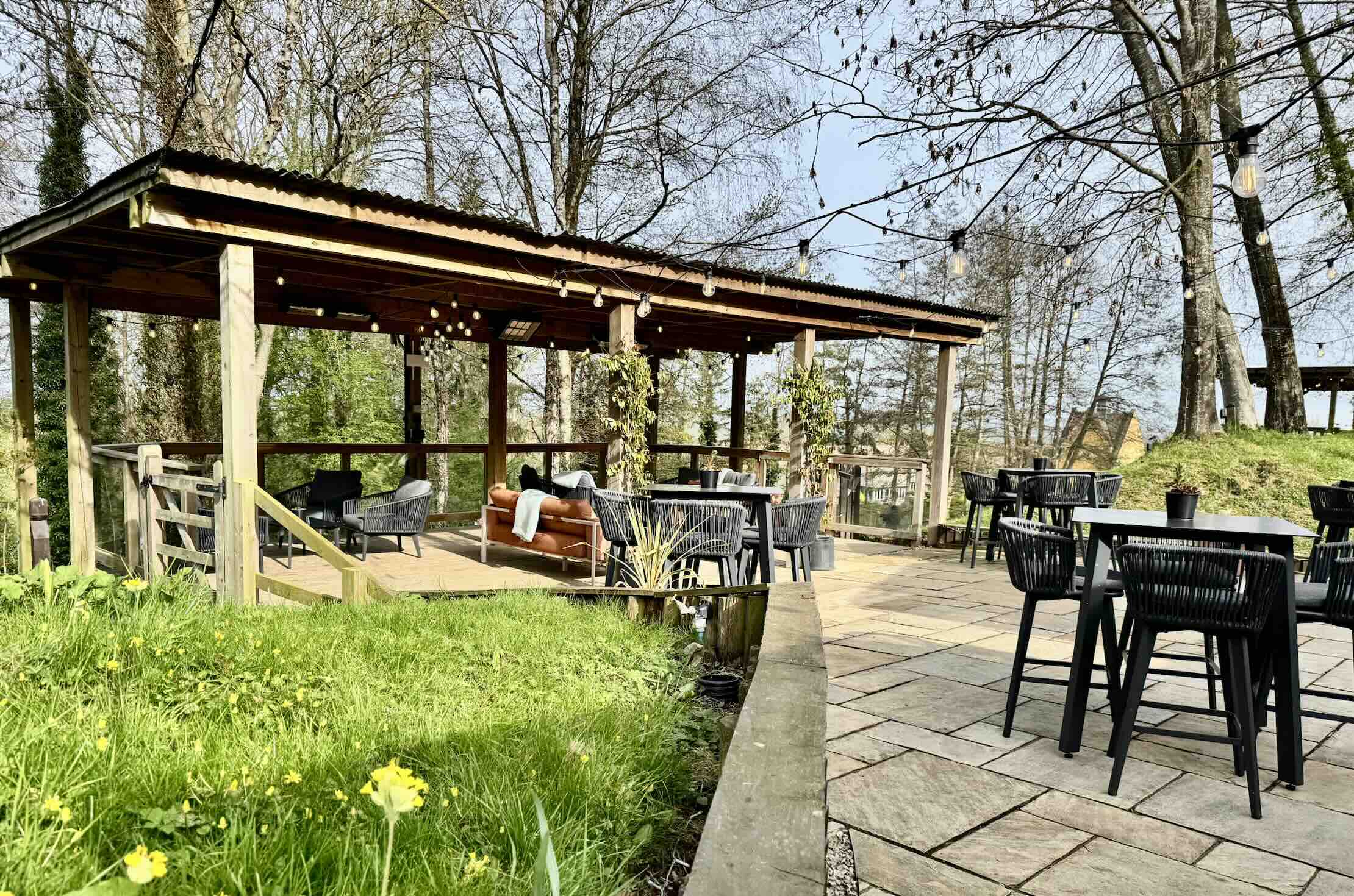 The Terrace at The Fish Broadway photo by Bryan Dearsely