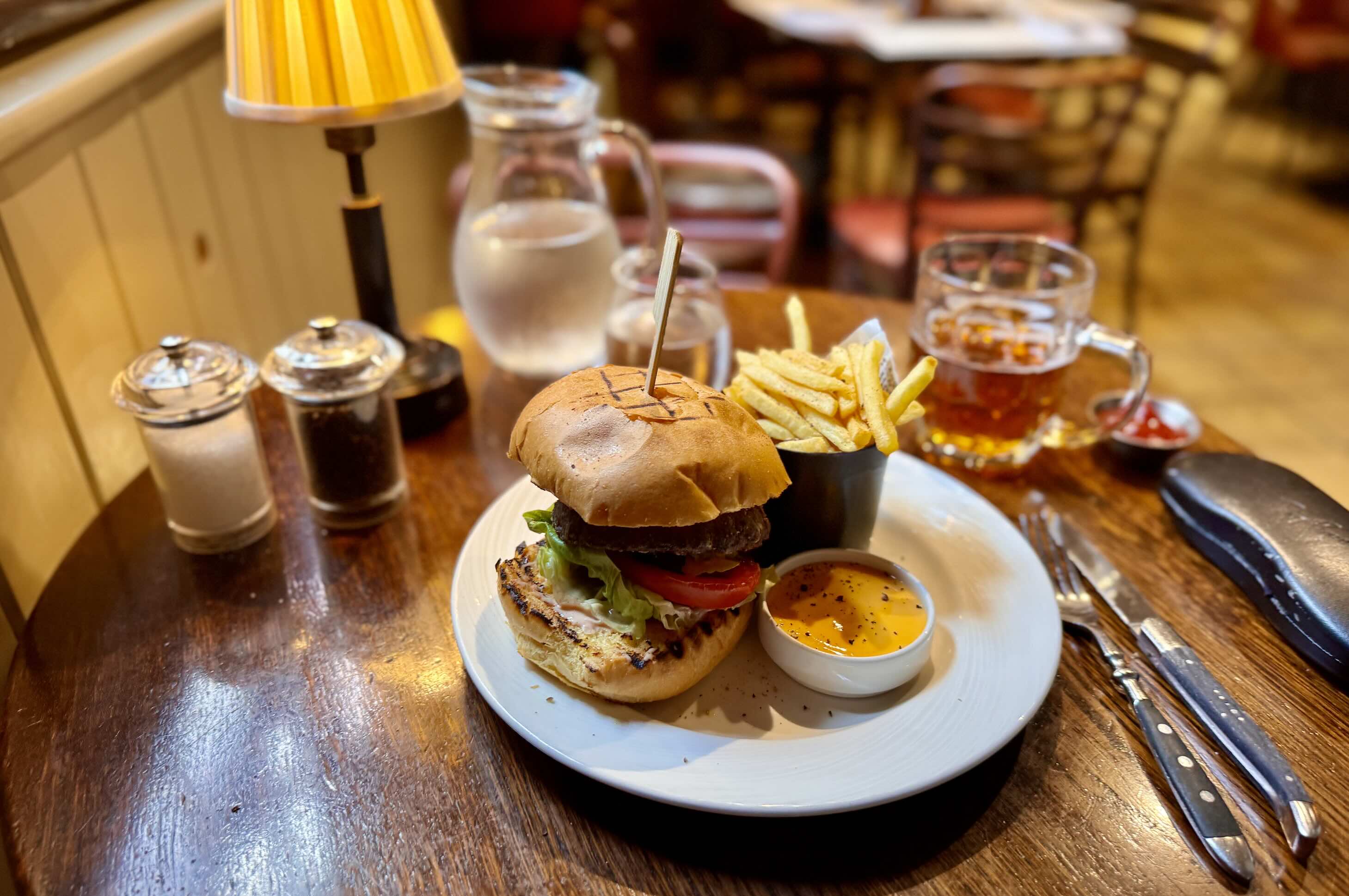 The Cambridge Chop House photo Bryan Dearsley